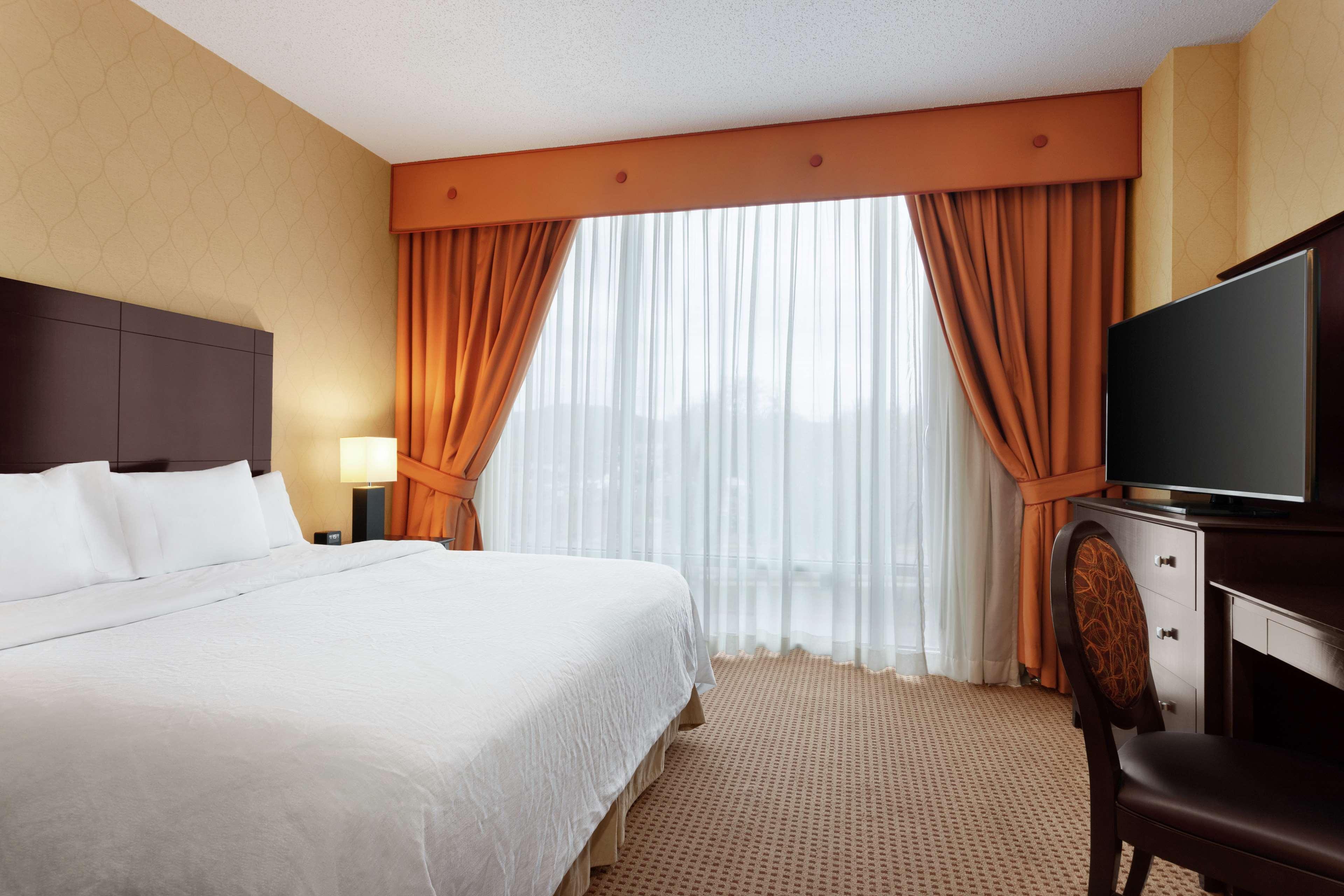 Embassy Suites האנטסוויל מראה חיצוני תמונה