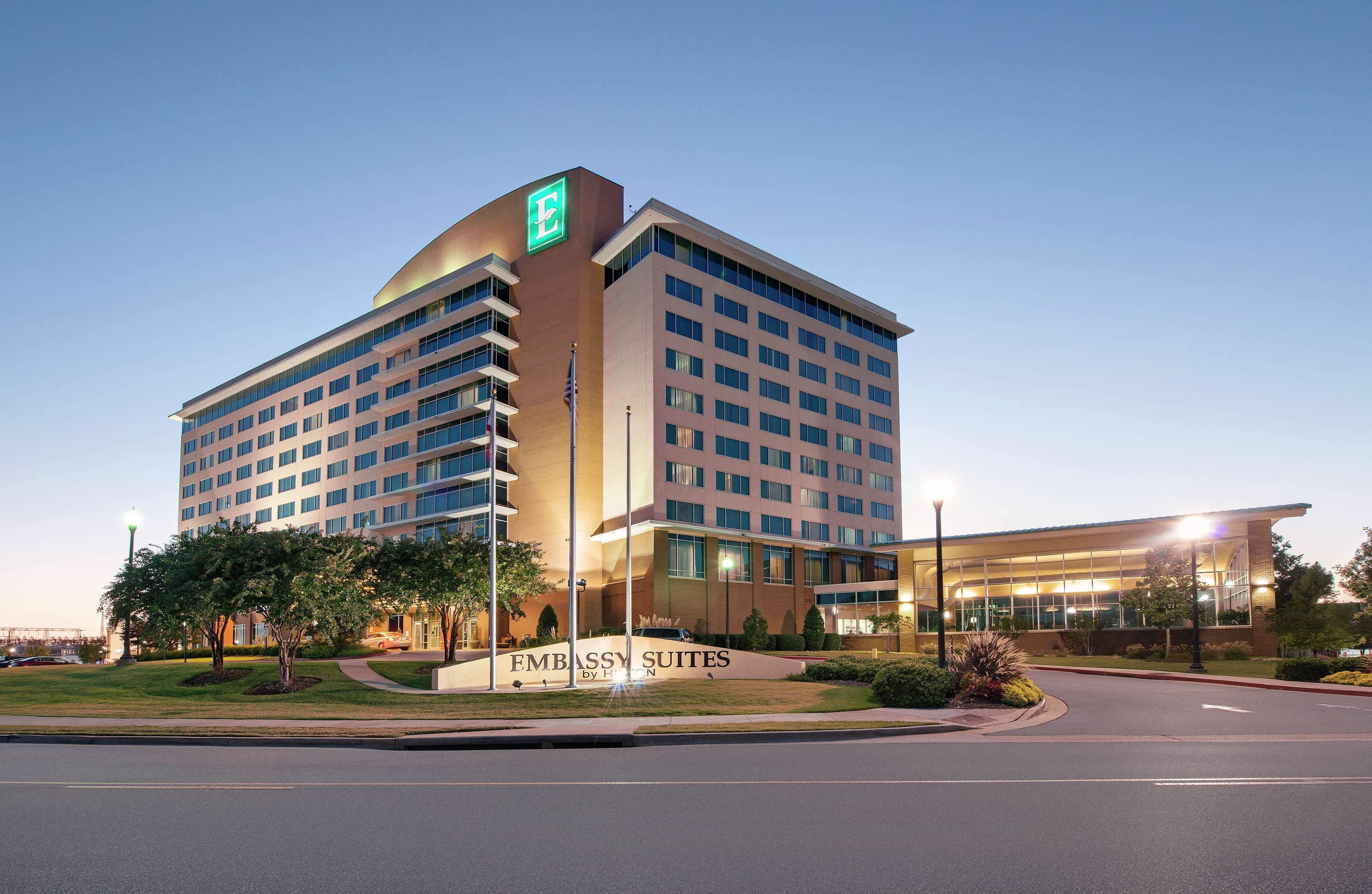 Embassy Suites האנטסוויל מראה חיצוני תמונה