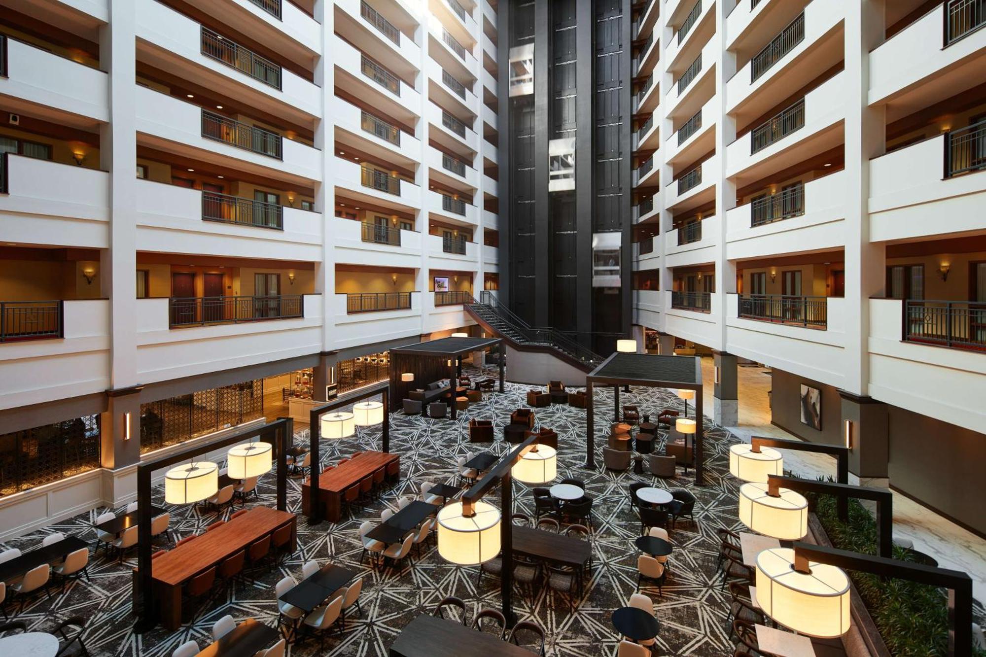 Embassy Suites האנטסוויל מראה חיצוני תמונה