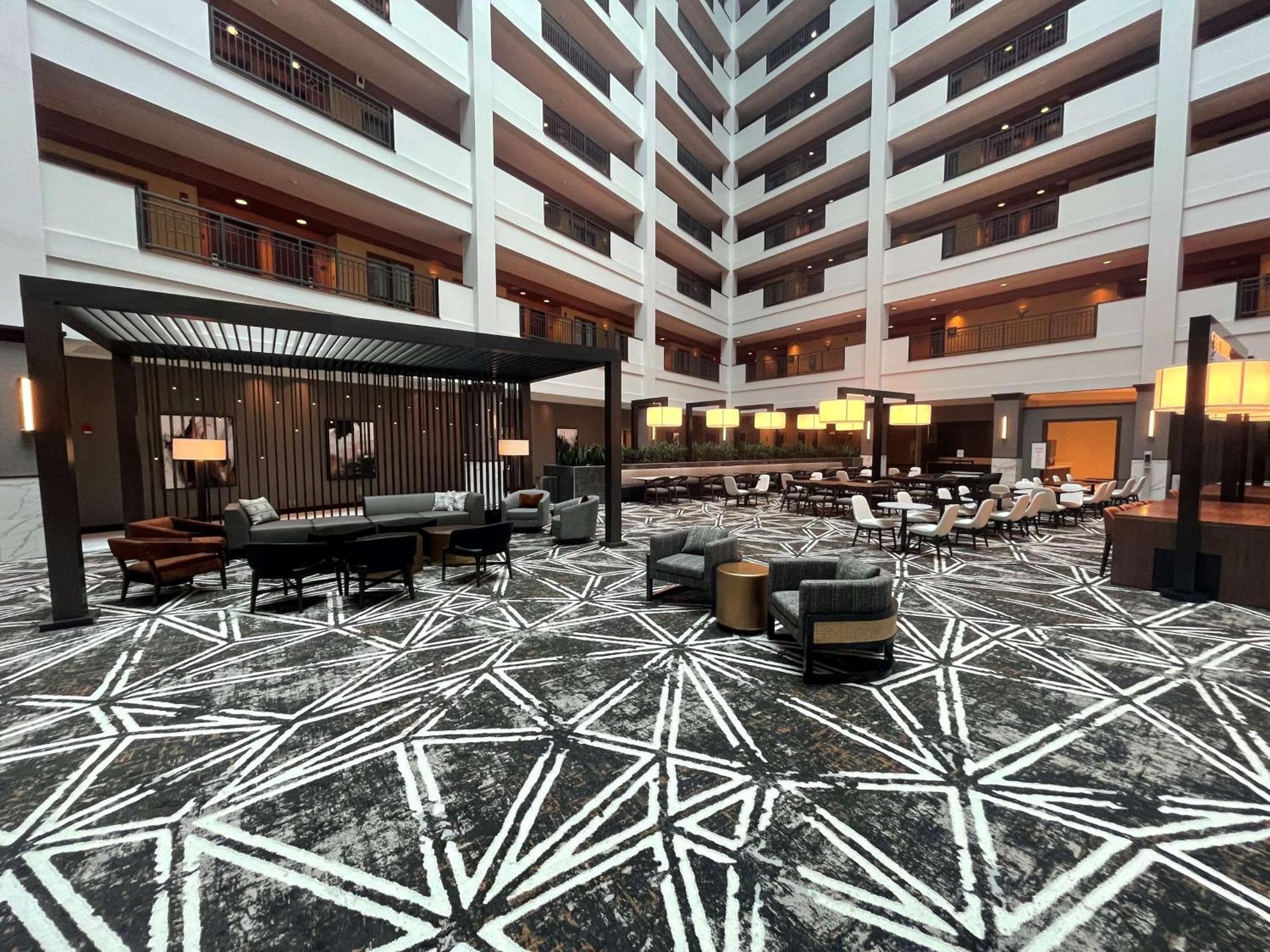 Embassy Suites האנטסוויל מראה חיצוני תמונה