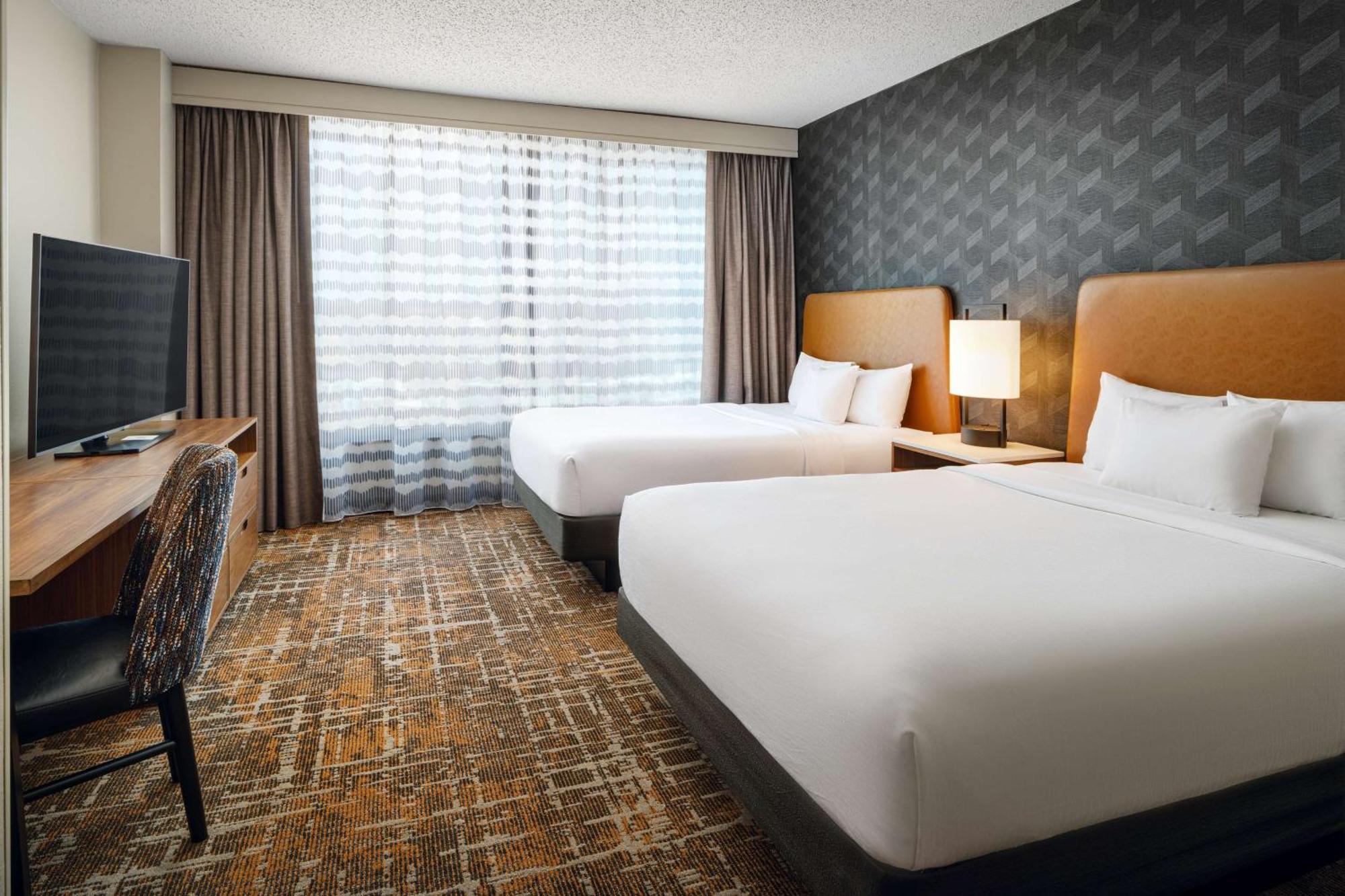 Embassy Suites האנטסוויל מראה חיצוני תמונה