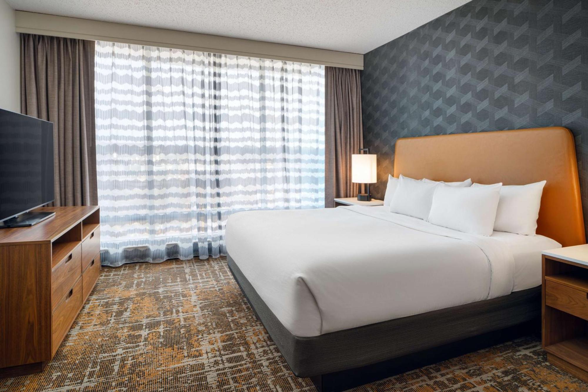 Embassy Suites האנטסוויל מראה חיצוני תמונה